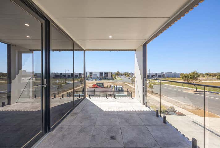 1/18 Cylinders Drive Torquay VIC 3228 - Image 8