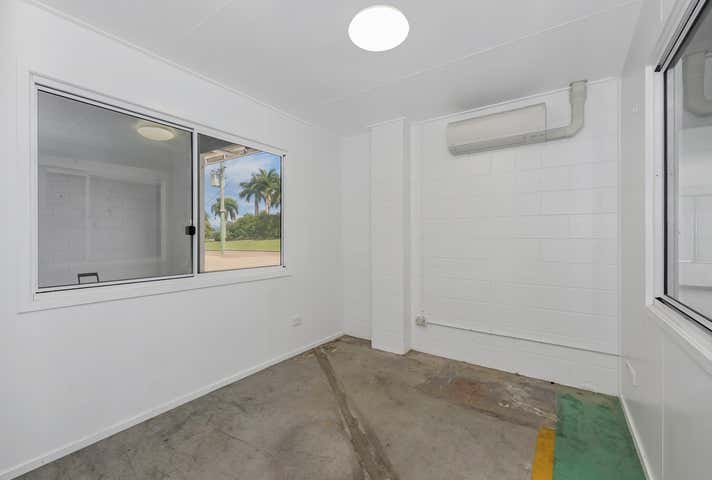 16 Ingham Road West End QLD 4810 - Image 15