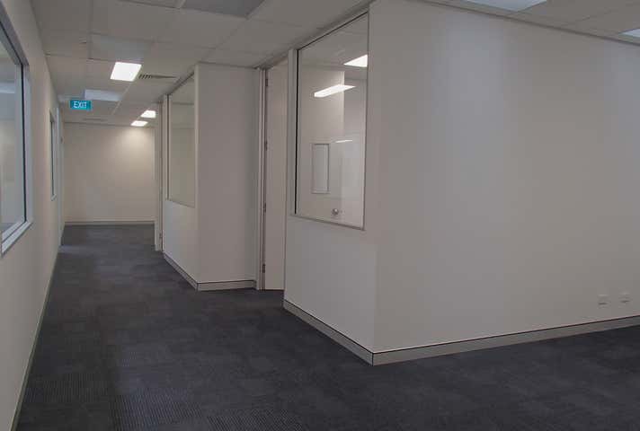 2/30 Gardens Drive Willawong QLD 4110 - Image 6