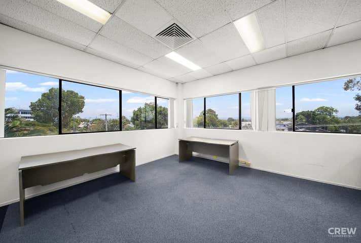 109 Upton Street Bundall QLD 4217 - Image 25