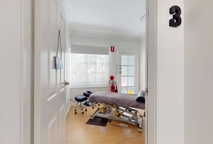 1/160 Swan Street Morpeth NSW 2321 - Image 3