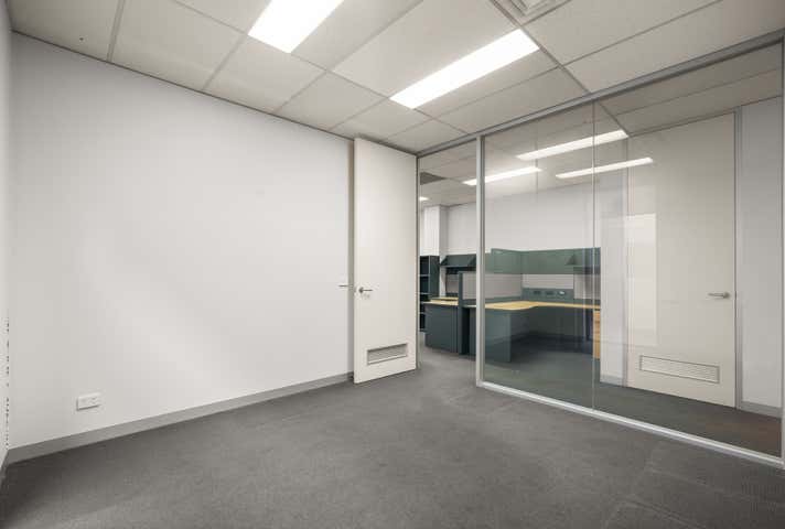 2/77 Asling Street Brighton VIC 3186 - Image 6