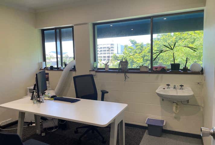 4E/3-5 Upward Street Cairns City QLD 4870 - Image 3