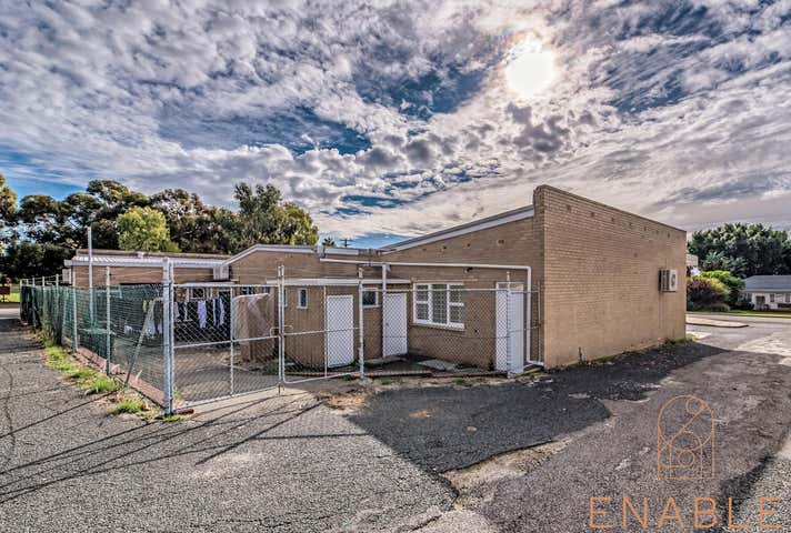 8 Harrison Street Willagee WA 6156 - Image 7