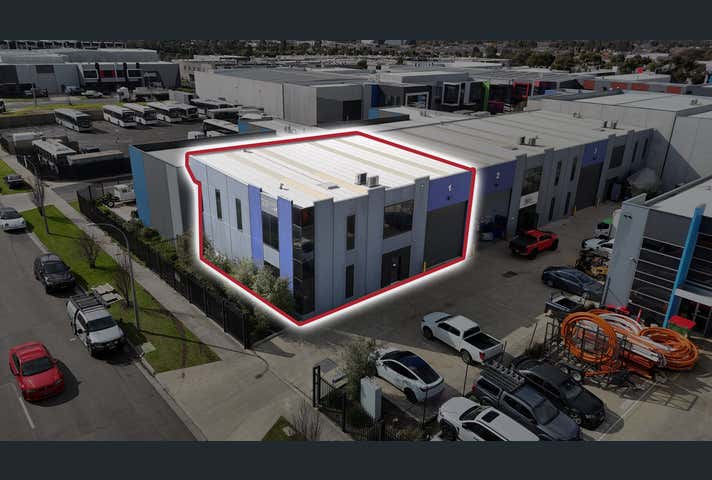 1/18-20 Futures Road Cranbourne West VIC 3977 - Image 1
