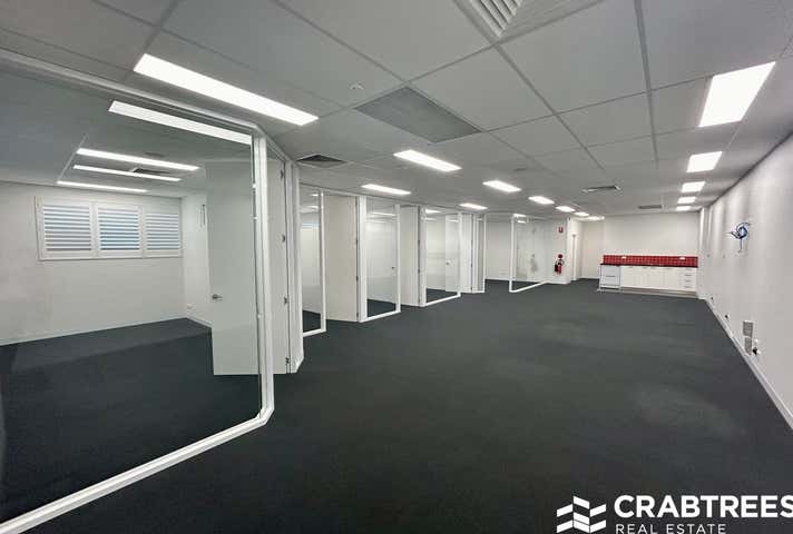 2/1 Hardner Road Mount Waverley VIC 3149 - Image 2