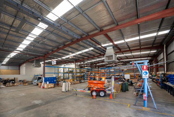 33 Abernethy Road Belmont WA 6104 - Image 16