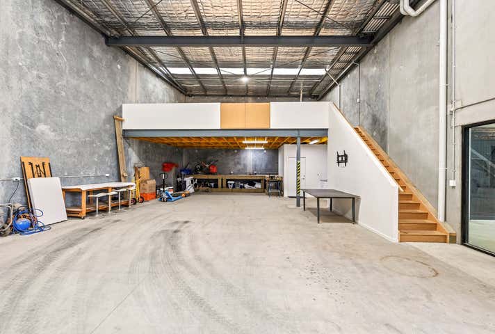 3/5 Haystacks Drive Torquay VIC 3228 - Image 2