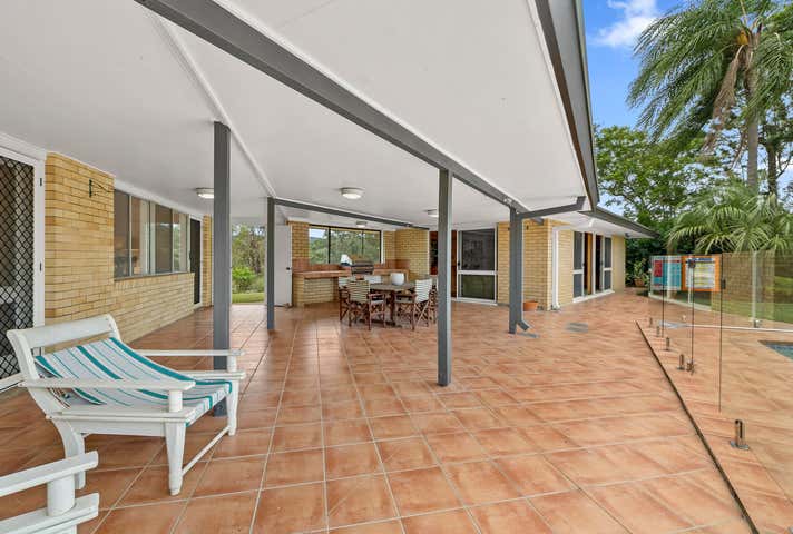 121 Lancing Street Pullenvale QLD 4069 - Image 15