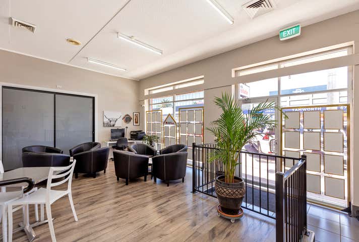 491 Peel Street Tamworth NSW 2340 - Image 6