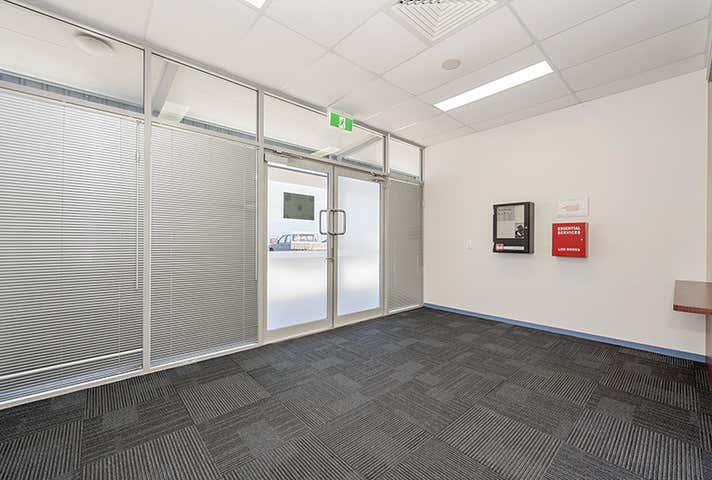 Lease D & E, 254 Ross River Road Aitkenvale QLD 4814 - Image 18