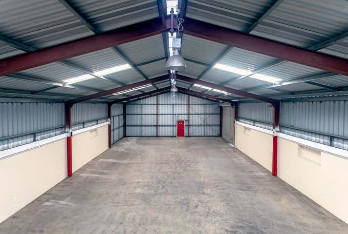 9 Somerset Circuit Lonsdale SA 5160 - Image 14