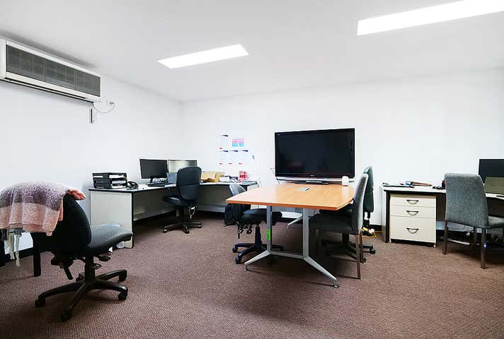 Unit 2, 14 - 16 Bannick Court Canning Vale WA 6155 - Image 27