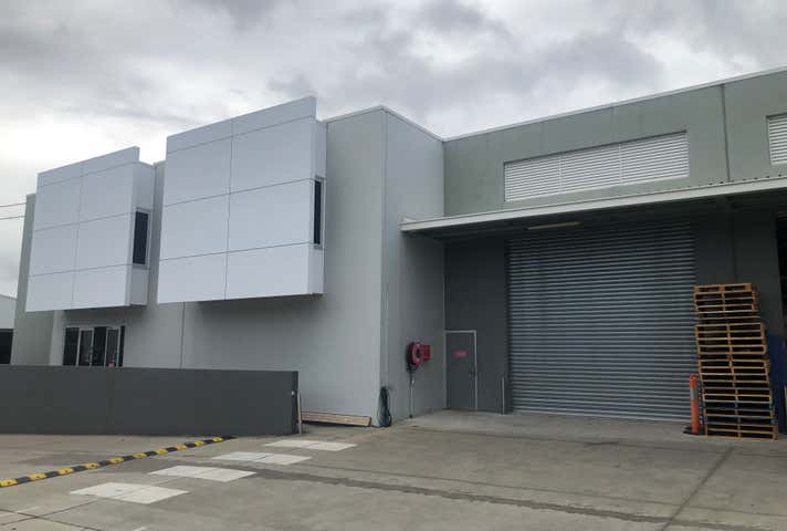 2/98 Wecker Road Mansfield QLD 4122 - Image 1