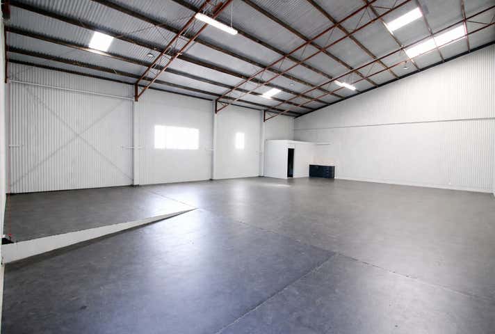 2-5, 18B Goggs Street Toowoomba City QLD 4350 - Image 4