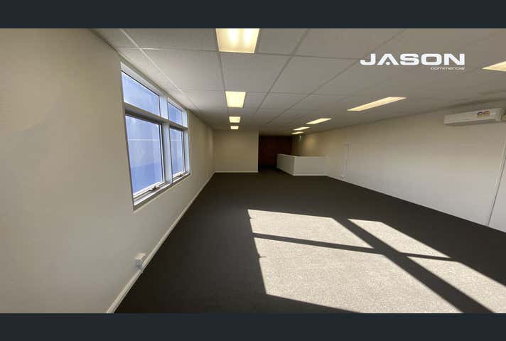 30 Yellowbox Drive Craigieburn VIC 3064 - Image 5