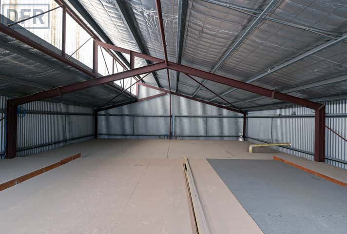 3/32 Beach Street Kwinana Beach WA 6167 - Image 14