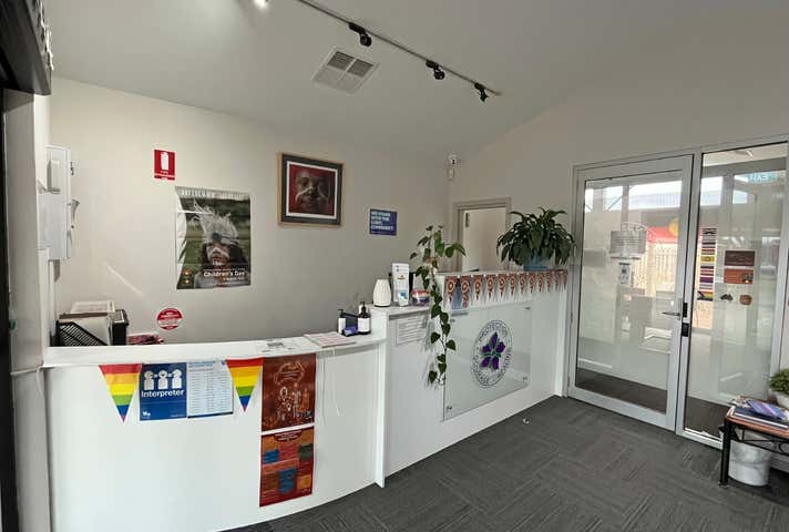 195 Melbourne Road Wodonga VIC 3690 - Image 2