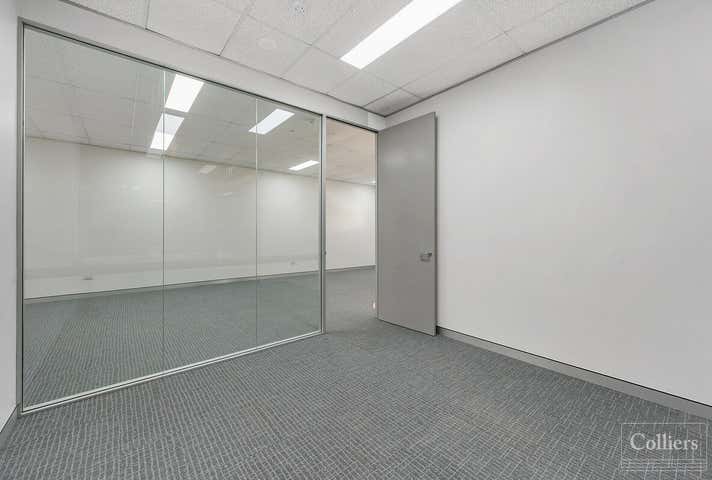 10/71 Stanley Street Townsville City QLD 4810 - Image 7