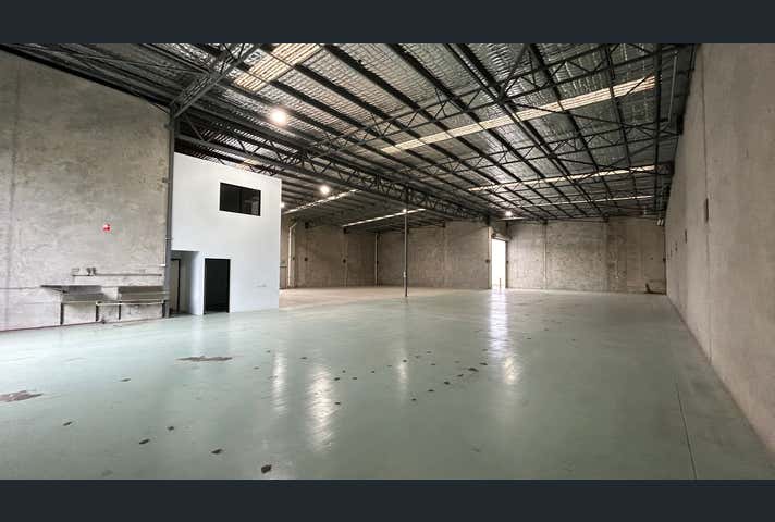 49 Catalano Circuit Canning Vale WA 6155 - Image 12