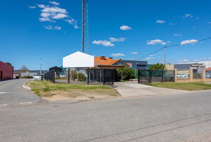 14 Lefroy Avenue Midland WA 6056 - Image 9