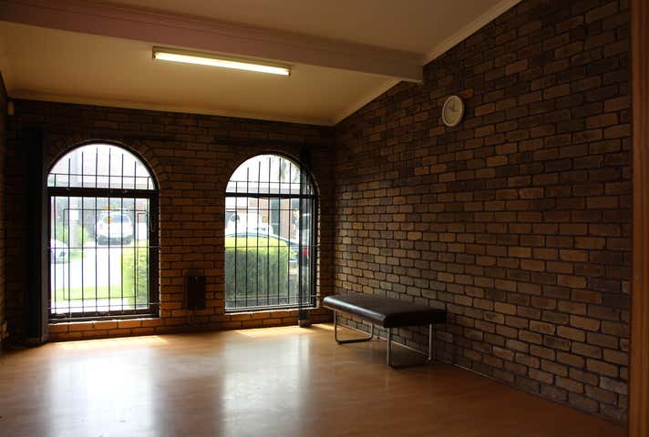 27 Winterton Road Clayton VIC 3168 - Image 8