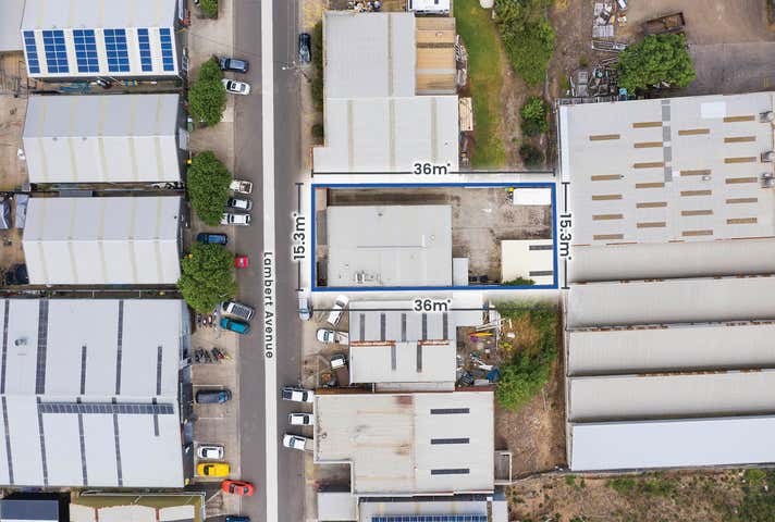 30 Lambert Avenue Newtown VIC 3220 - Image 5