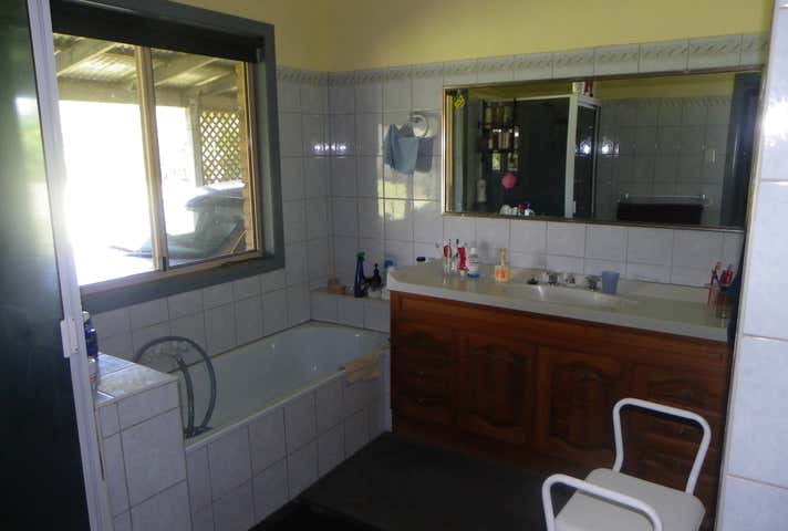 115 Old Toorbul Point Road Caboolture QLD 4510 - Image 9