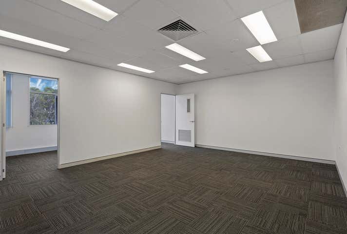 3/12 Intercity Circuit Beenleigh QLD 4207 - Image 8