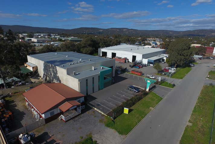 14 Madrid Place Maddington WA 6109 - Image 11