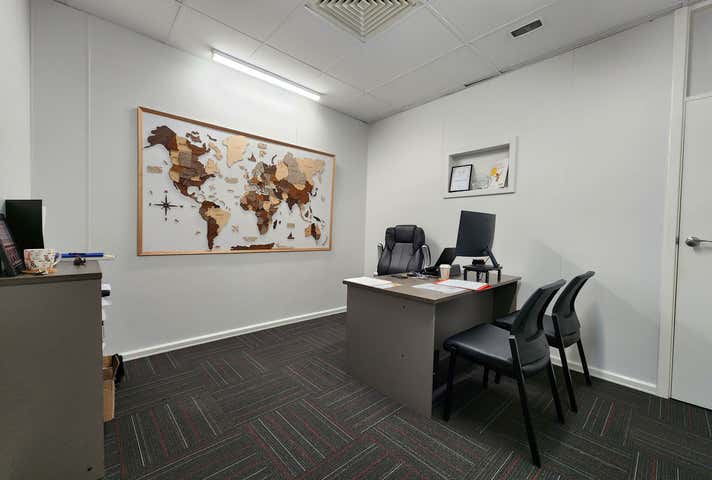 1/8 Baretta Road Wangara WA 6065 - Image 9