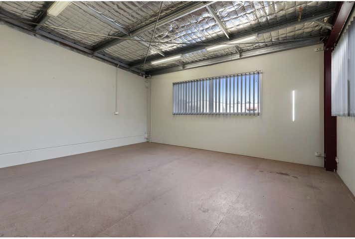 1/6 Paddock Place Rutherford NSW 2320 - Image 6