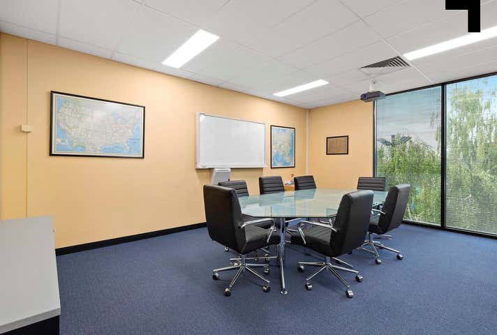 12/15 Howleys Road Notting Hill VIC 3168 - Image 4