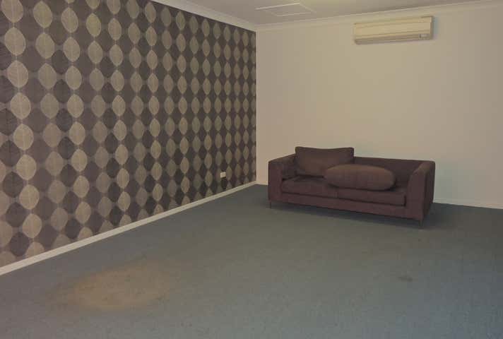 3/11 Gateway Court Coomera QLD 4209 - Image 8