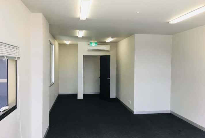 Unit 2, 25-37 Huntingdale Road Burwood VIC 3125 - Image 3