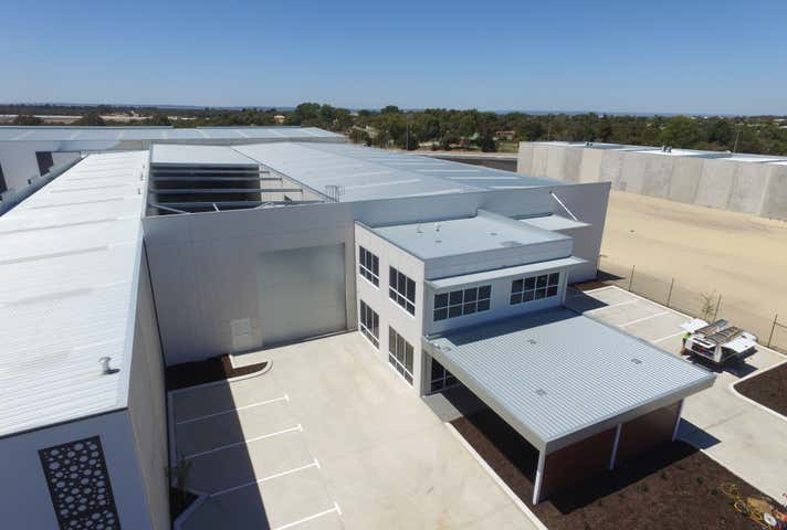 11 SUPREME LOOP Gnangara WA 6077 - Image 4