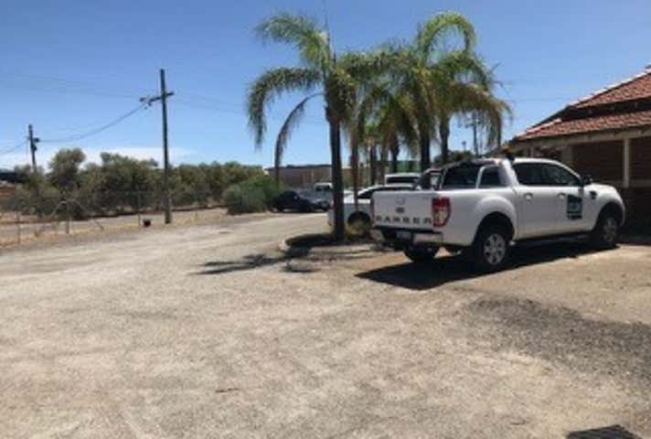 12 Artello Bay Road Midvale WA 6056 - Image 8