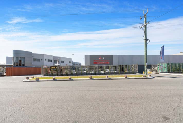 4/1 Roberts Street West Osborne Park WA 6017 - Image 2