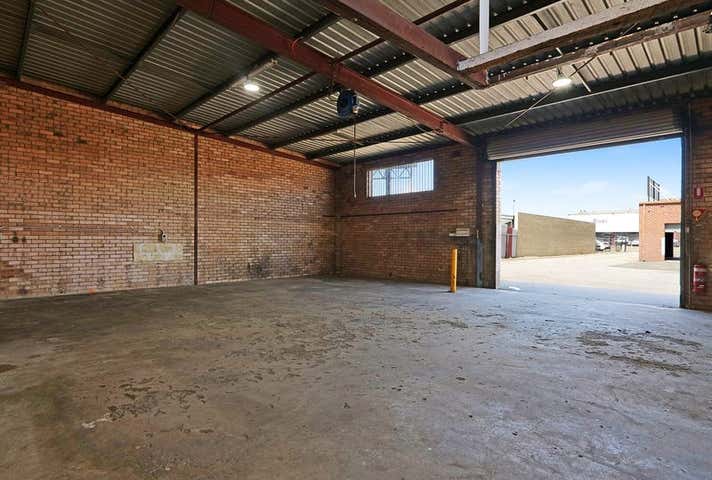 244 Treasure Road Welshpool WA 6106 - Image 23