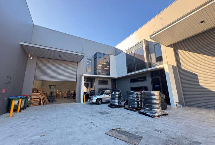 Unit  4, 8 Cattle Way Gregory Hills NSW 2557 - Image 17