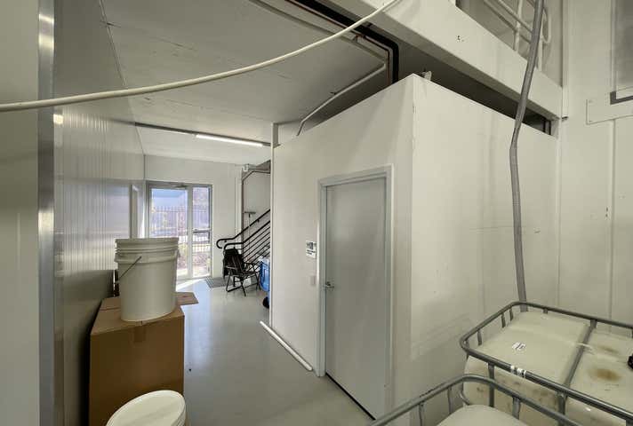 Unit 1, 10 Lithic Way Wangara WA 6065 - Image 6