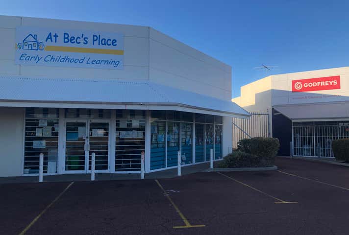 4/8 Commodore Drive Rockingham WA 6168 - Image 4