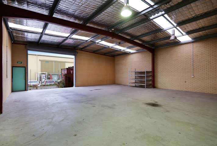 3/122-124 Dowd Street Welshpool WA 6106 - Image 2