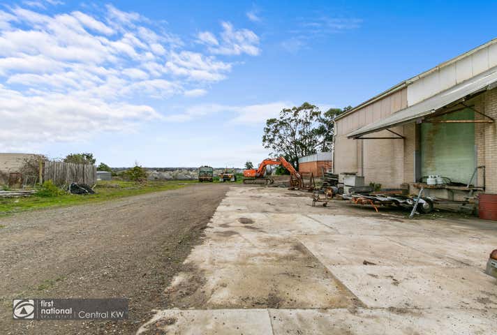 103 Traralgon Maffra Road Traralgon VIC 3844 - Image 8
