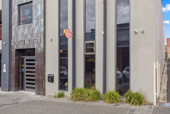 2/11 Forest Street Bendigo VIC 3550 - Image 1
