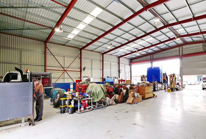 10 Harrison Road Forrestfield WA 6058 - Image 7