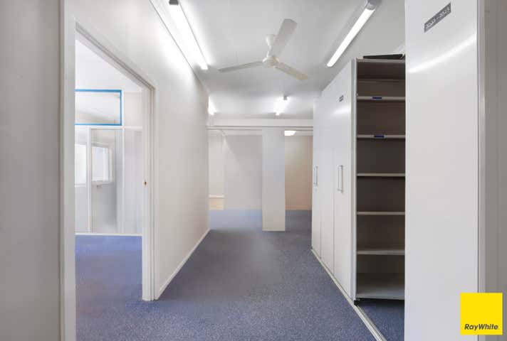 36 Water Street Cairns City QLD 4870 - Image 7