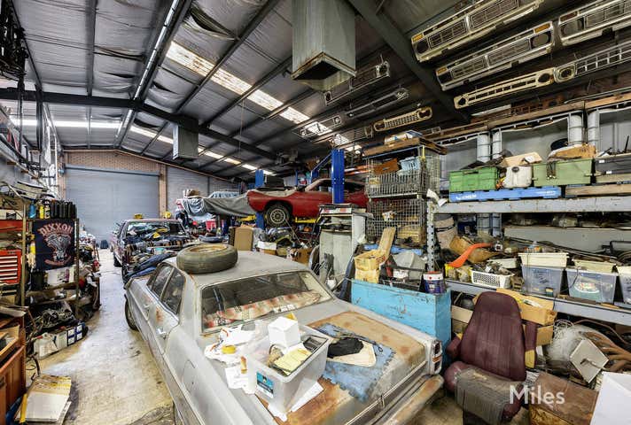 63 Temple Drive Thomastown VIC 3074 - Image 2