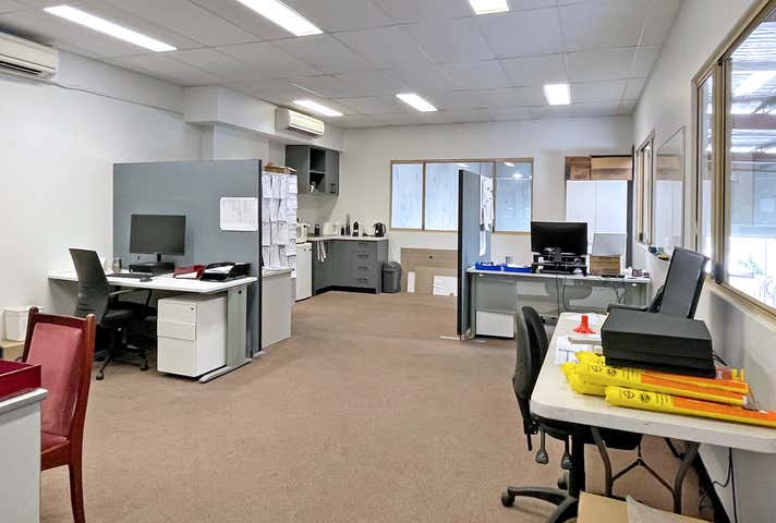 15 Pavers Circle Malaga WA 6090 - Image 9