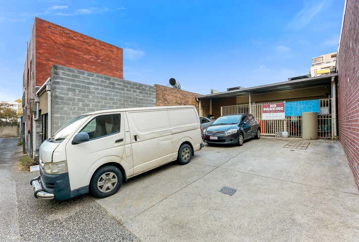 98 Kingsway Glen Waverley VIC 3150 - Image 9
